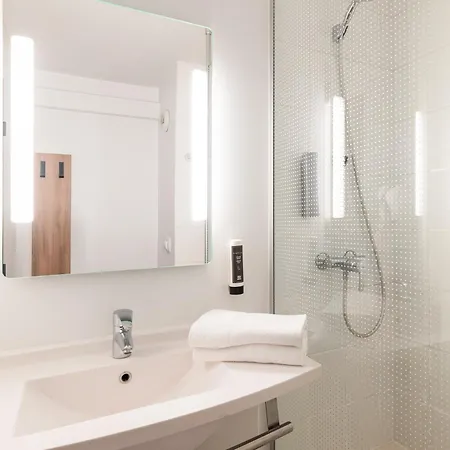 Lyon Eurexpo Hotel 3*